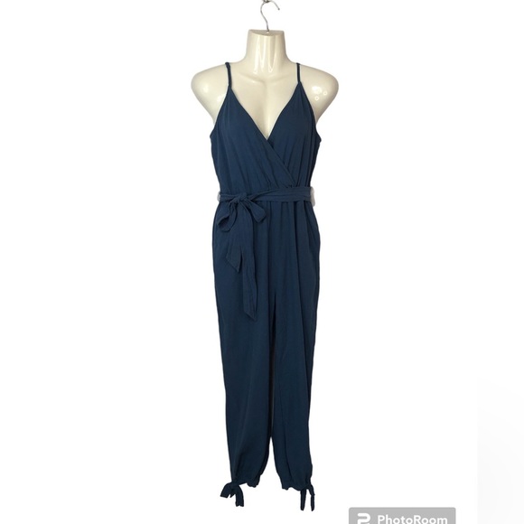 SHEIN Pants - Shein Women’s Jumpsuit Adjustable Spaghetti Straps Tie at Ankle Tie Belt